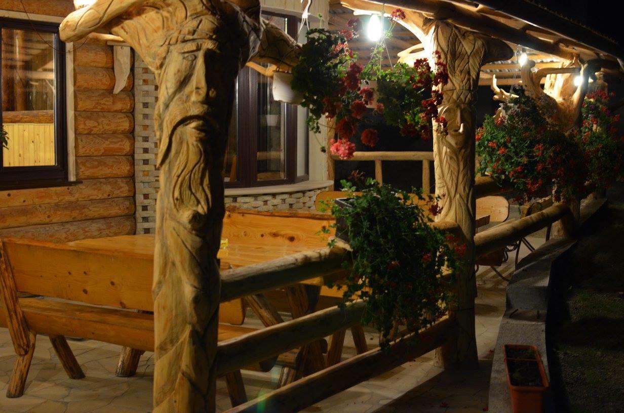 Taverna Ceahlau Дурау Екстер'єр фото