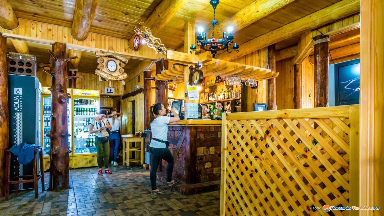 Taverna Ceahlau Дурау Екстер'єр фото